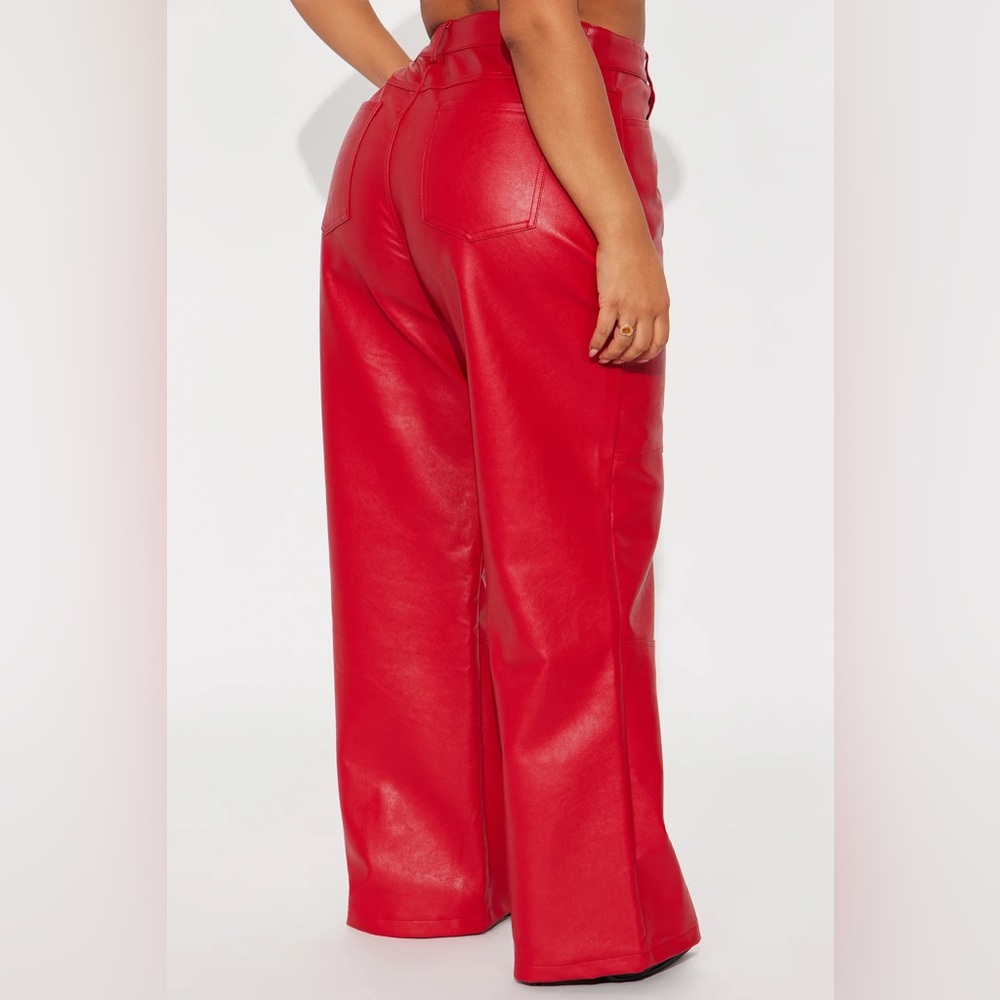 Size XL Red Faux Leather Pants - Picture 4 of 6